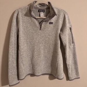 Women’s Patagonia gray pullover